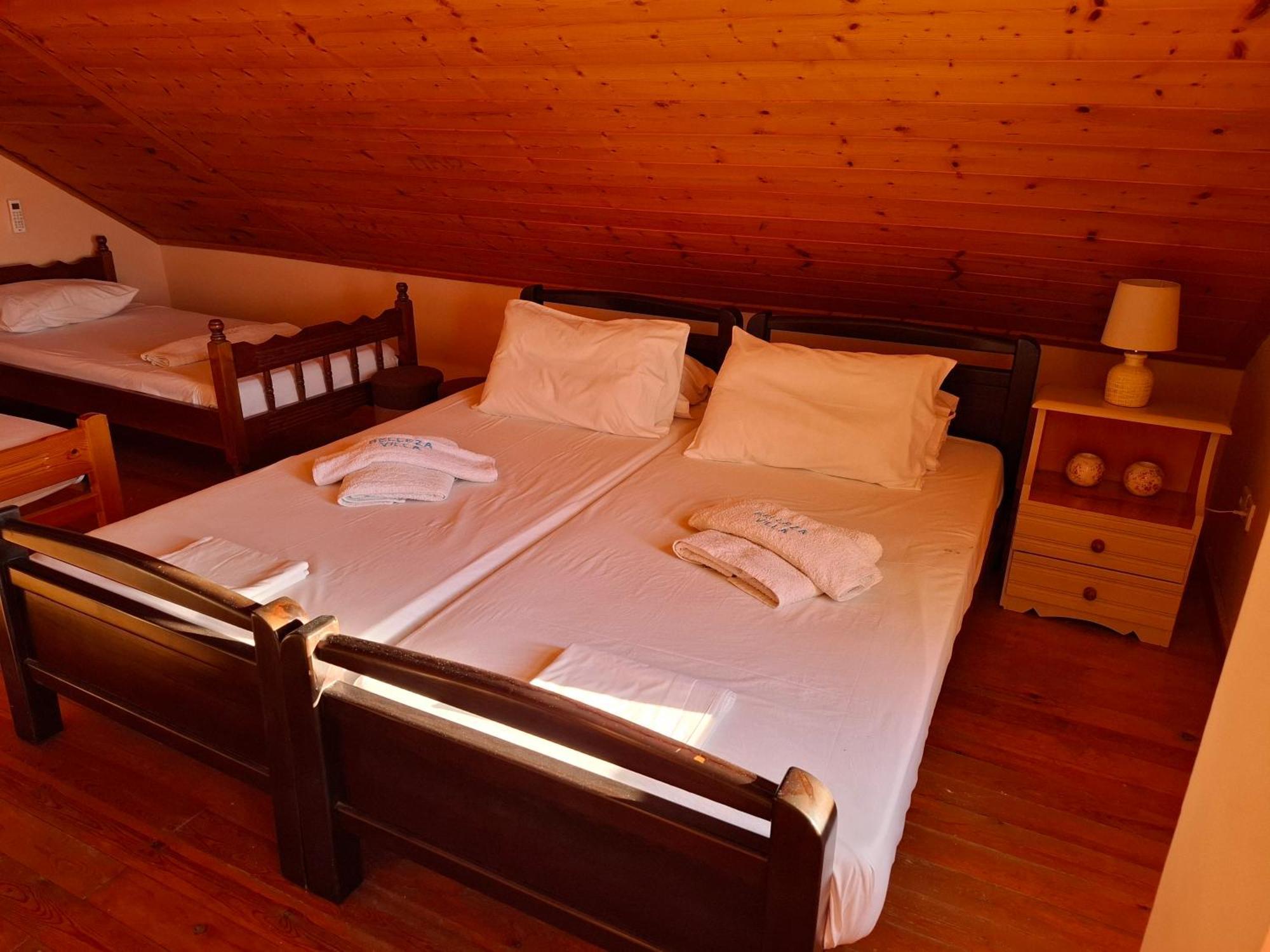 Belleza Villa Lixouri Phòng bức ảnh